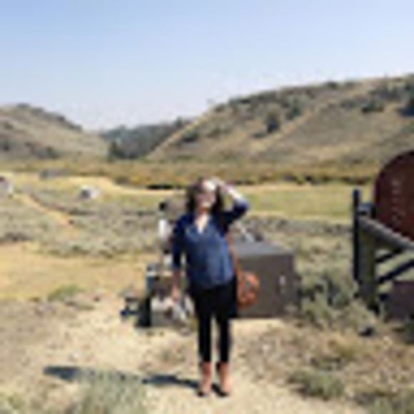 Meet the Posher Other - Meet your Posher, Michaela